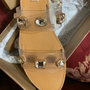 STEVE MADDEN FLAT CLEAR SANDAL(JACE)
